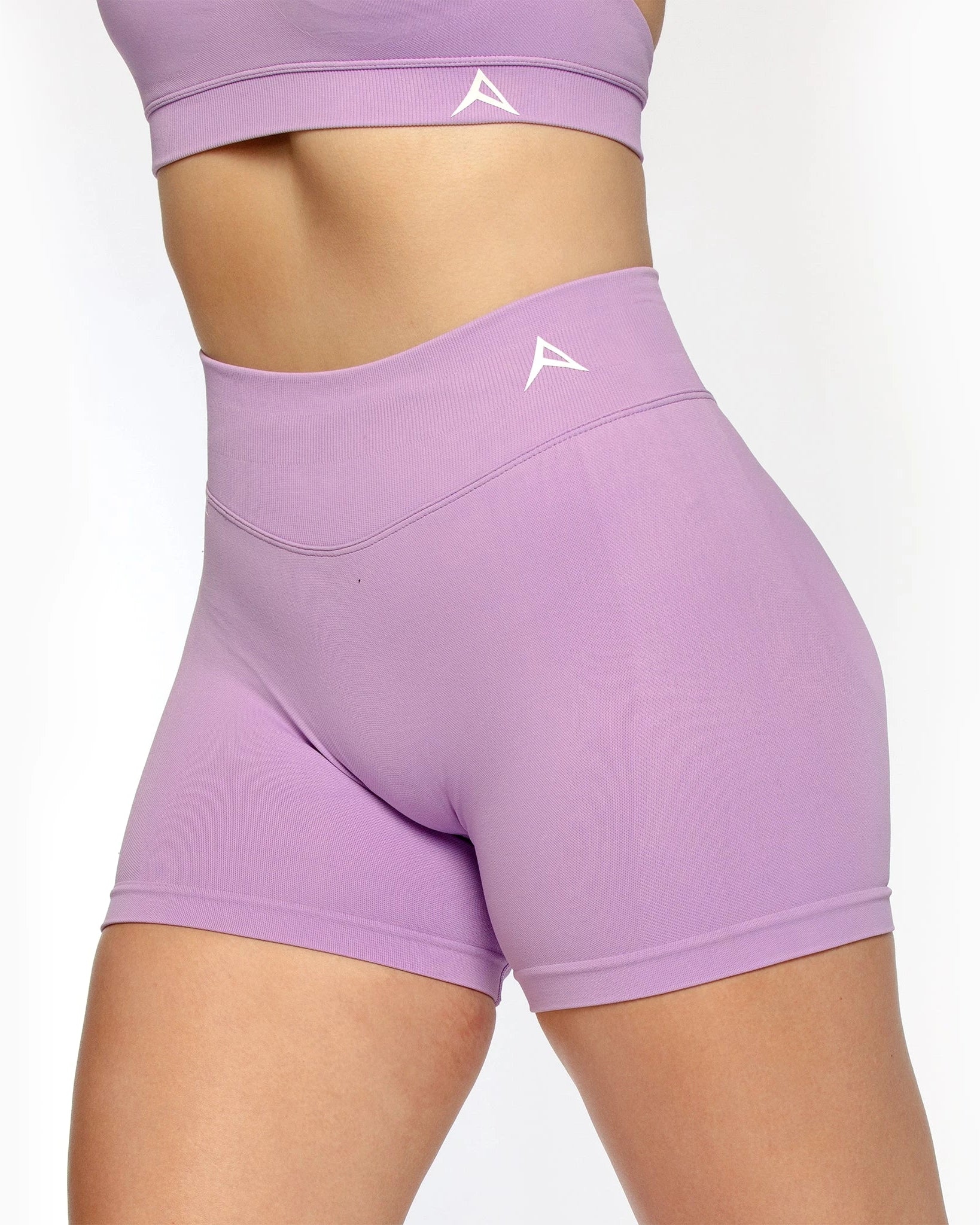 no front seam shorts